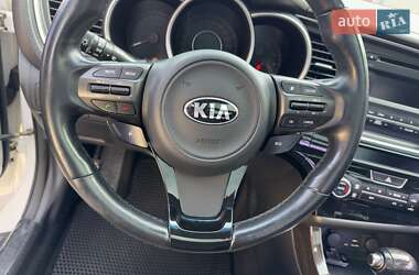 Седан Kia K5 2014 в Одесі