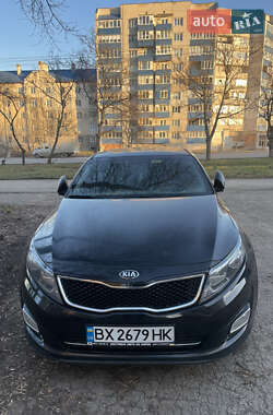 Седан Kia K5 2014 в 
