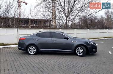 Седан Kia K5 2013 в Одесі