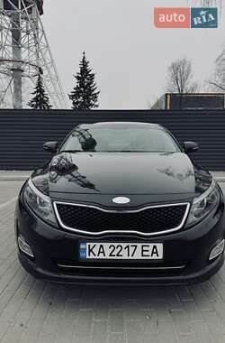 Седан Kia K5 2013 в Киеве