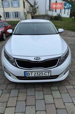 Седан Kia K5 2015 в Херсоні