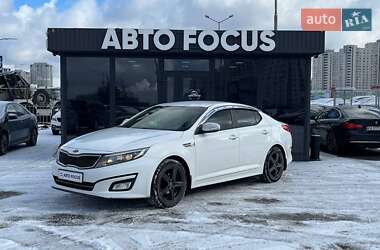 Седан Kia K5 2015 в Киеве