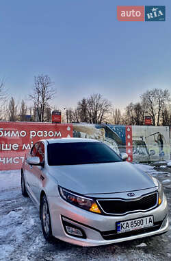 Седан Kia K5 2014 в Києві