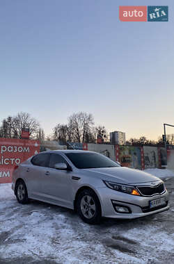 Седан Kia K5 2014 в Києві