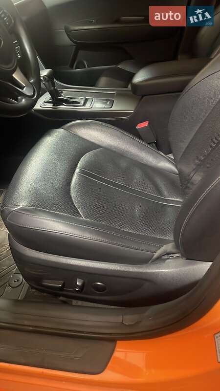 Седан Kia K5 2017 в Киеве фото 3 Седан Kia K5 2017 в Киеве