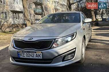 Седан Kia K5 2014 в 