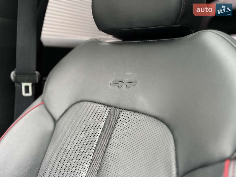 Седан Kia K5 2023 в Киеве