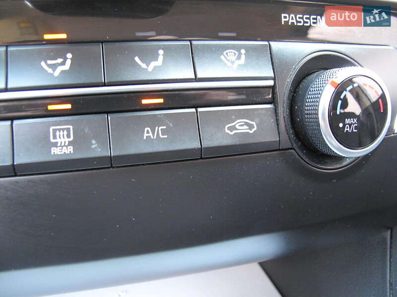 Седан Kia K5 2017 в Киеве фото 64 Седан Kia K5 2017 в Киеве