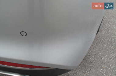 Седан Kia K5 2017 в 