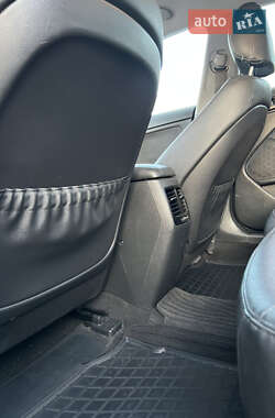 Седан Kia K5 2013 в 
