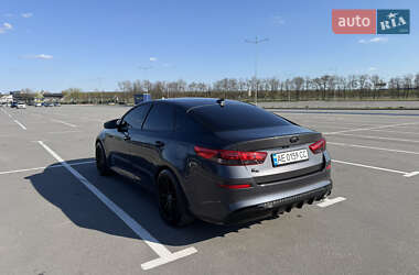 Седан Kia K5 2019 в 