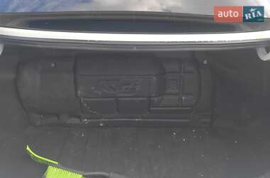 Седан Kia K5 2011 в 