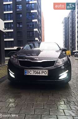 Седан Kia K5 2013 в 