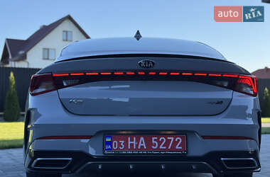 Седан Kia K5 2020 в 