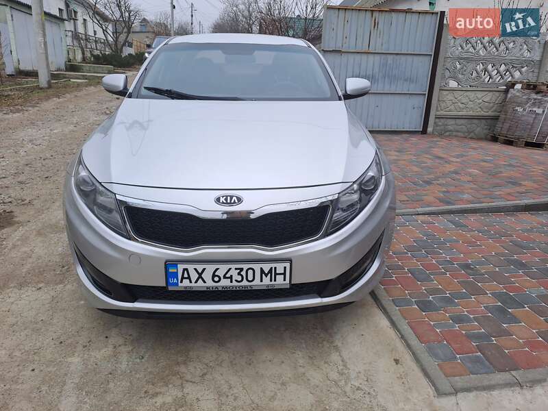 Kia K5 2012