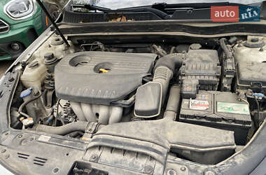 Седан Kia K5 2014 в 