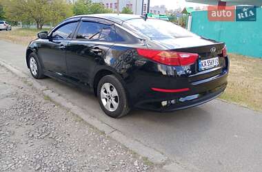 Седан Kia K5 2014 в 