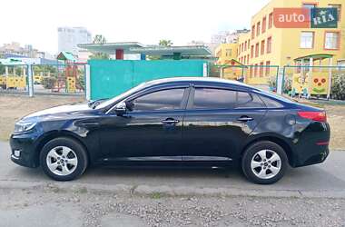 Седан Kia K5 2014 в 