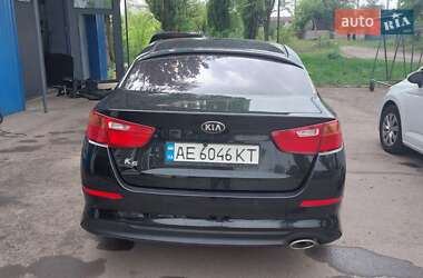 Седан Kia K5 2015 в 