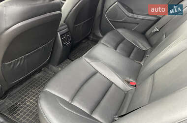 Седан Kia K5 2015 в 