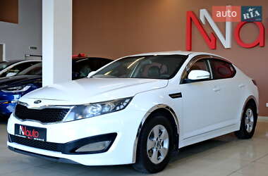 Седан Kia K5 2013 в 