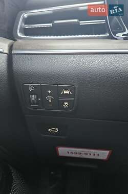 Седан Kia K5 2021 в 