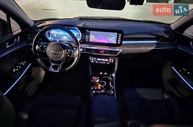Седан Kia K5 2021 в 