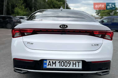 Седан Kia K5 2021 в 