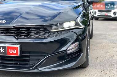 Седан Kia K5 2020 в 