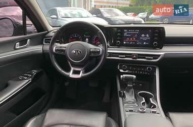 Седан Kia K5 2020 в 