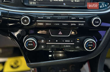 Седан Kia K5 2014 в 