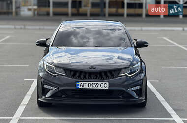 Седан Kia K5 2019 в 