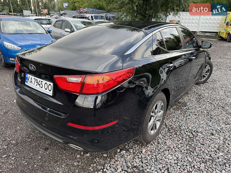 Седан Kia K5 2014 в Києві