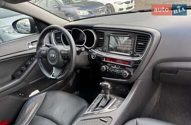 Седан Kia K5 2014 в 