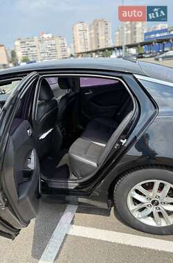 Седан Kia K5 2014 в 