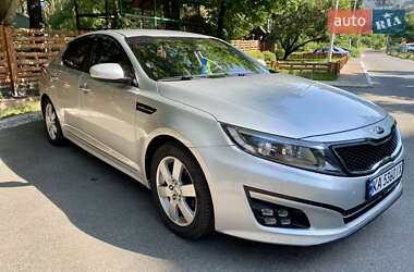 Седан Kia K5 2014 в 