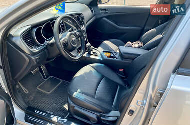 Седан Kia K5 2014 в 
