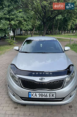 Седан Kia K5 2015 в 