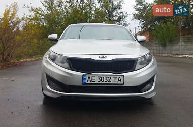 Седан Kia K5 2012 в Днепре