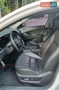 Седан Kia K5 2014 в 