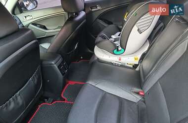 Седан Kia K5 2014 в 