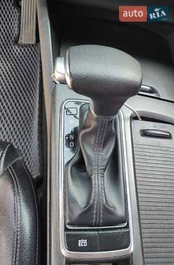 Седан Kia K5 2016 в 