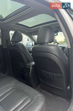 Седан Kia K5 2012 в 