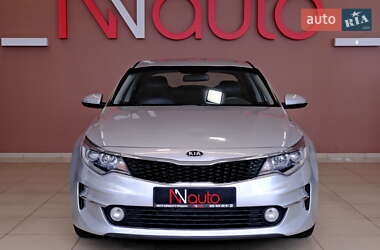 Седан Kia K5 2016 в 