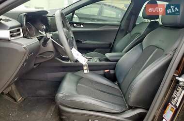 Седан Kia K5 2024 в 