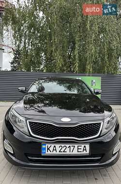 Седан Kia K5 2013 в 