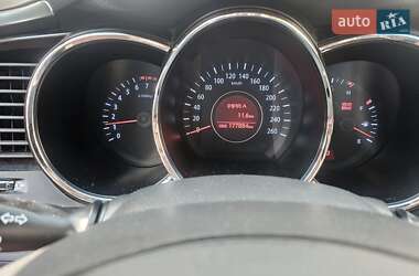 Седан Kia K5 2013 в 