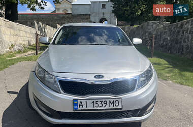 Седан Kia K5 2012 в Підкамені