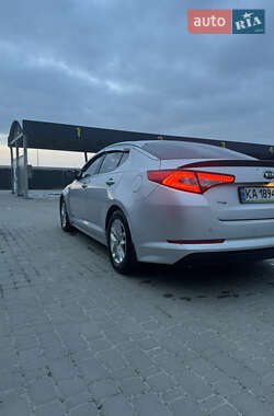 Седан Kia K5 2013 в Ирпене