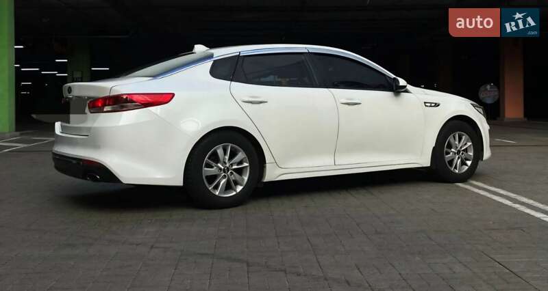 Kia K5 2016